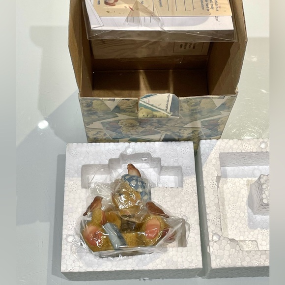 *NEW* Cherished Teddies #476757 “Friends Give You Wings To Fly” Teddy - Picture 3 of 7